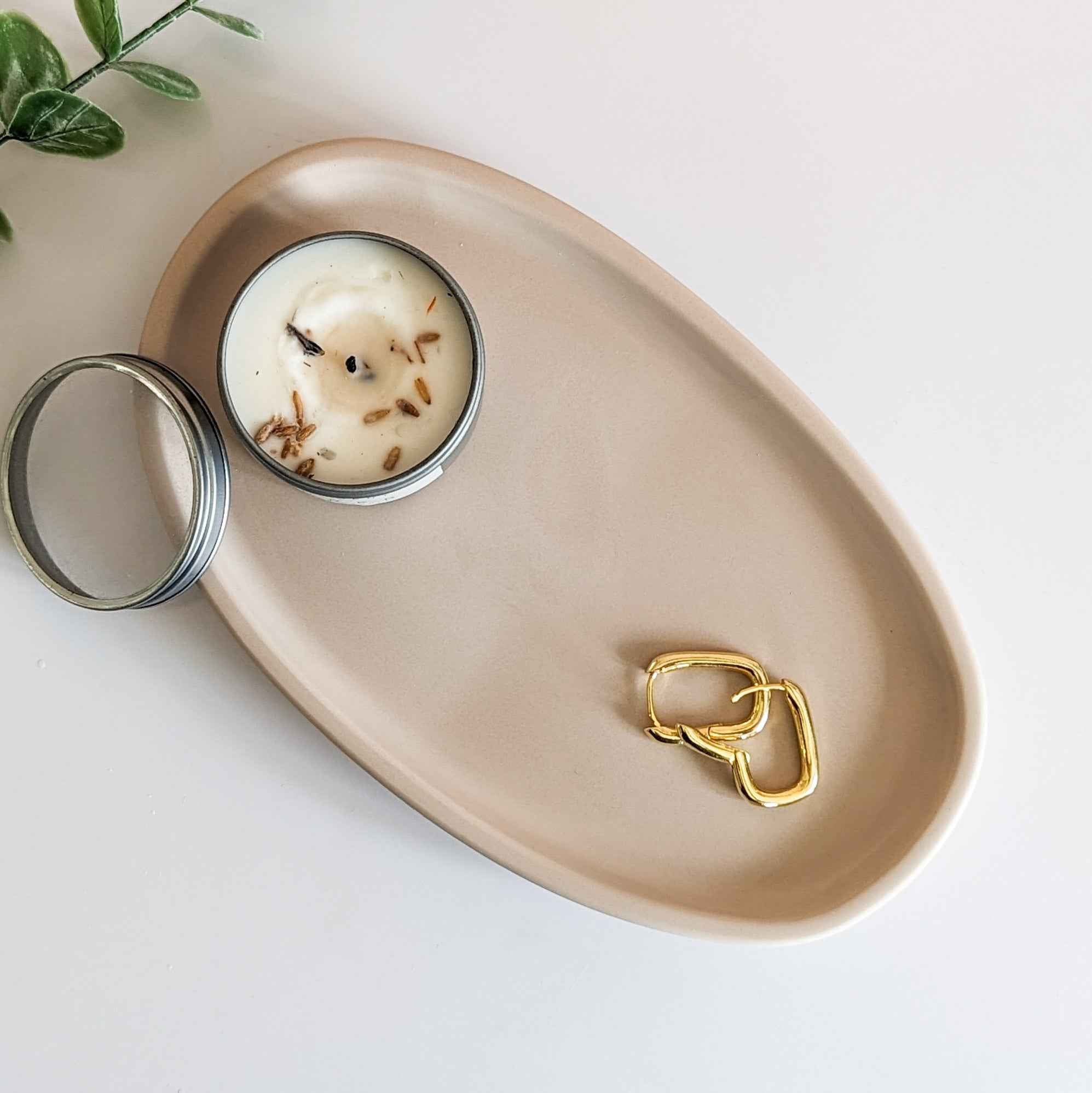 Modern oval display tray-3