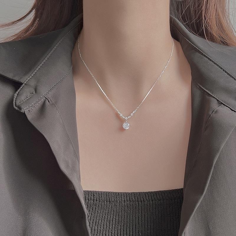 1pcs 999 Sterling Silver V-Shaped Zircon Necklace – Dainty Luxury Design, Perfect Anniversary & Birthday Gift