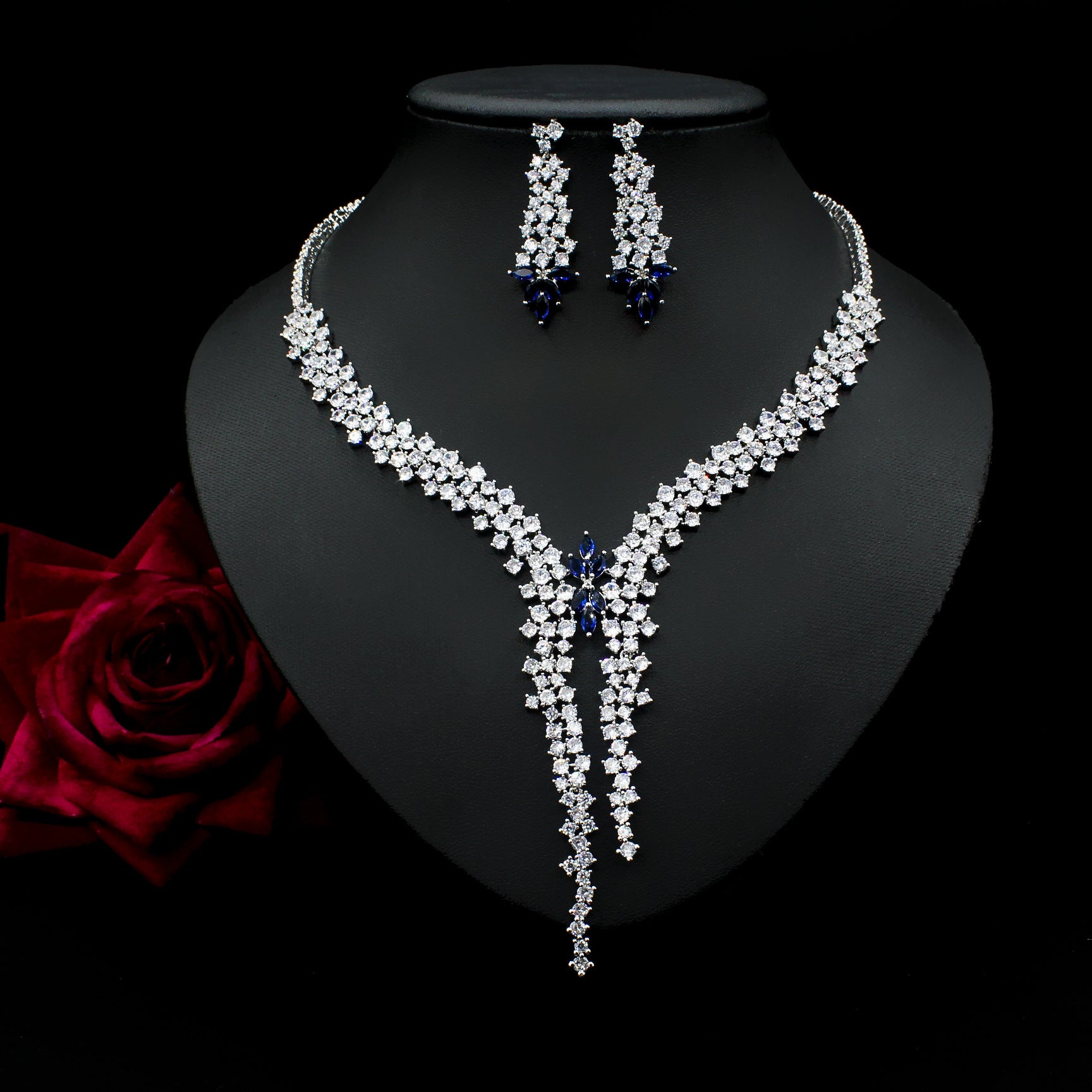 Silver plated Needle Fashion Exaggerated Inlaid Zircon Earrings And Necklace Set