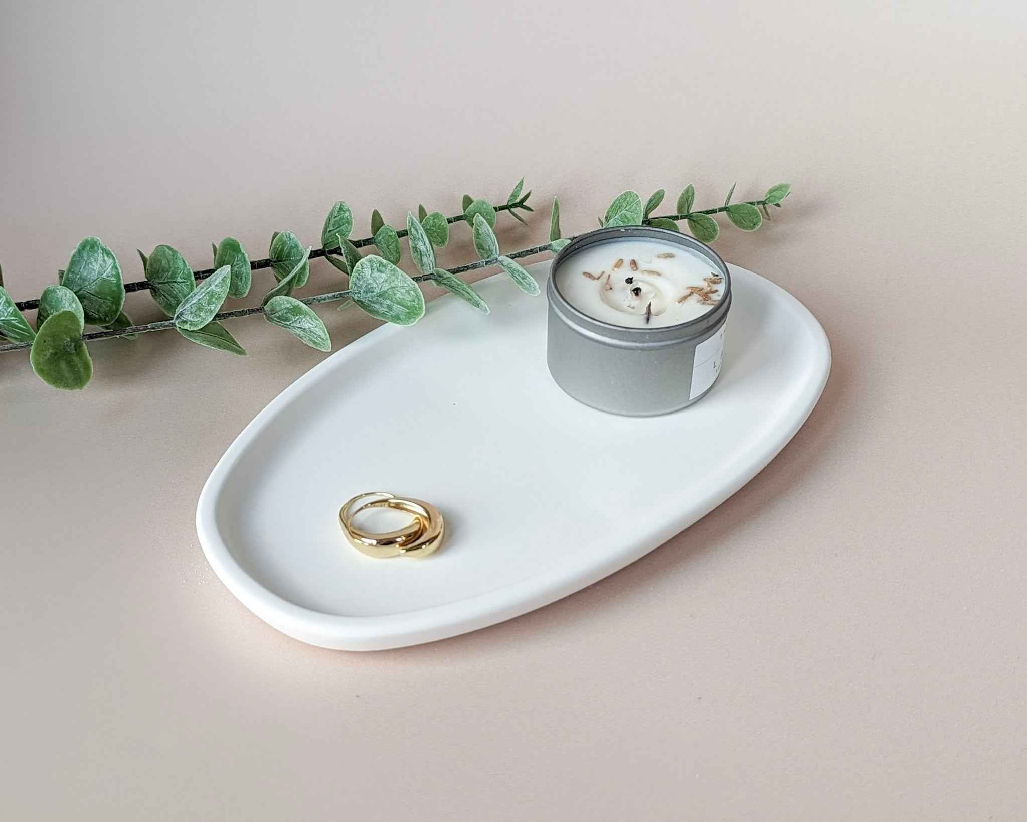 Modern oval display tray-5